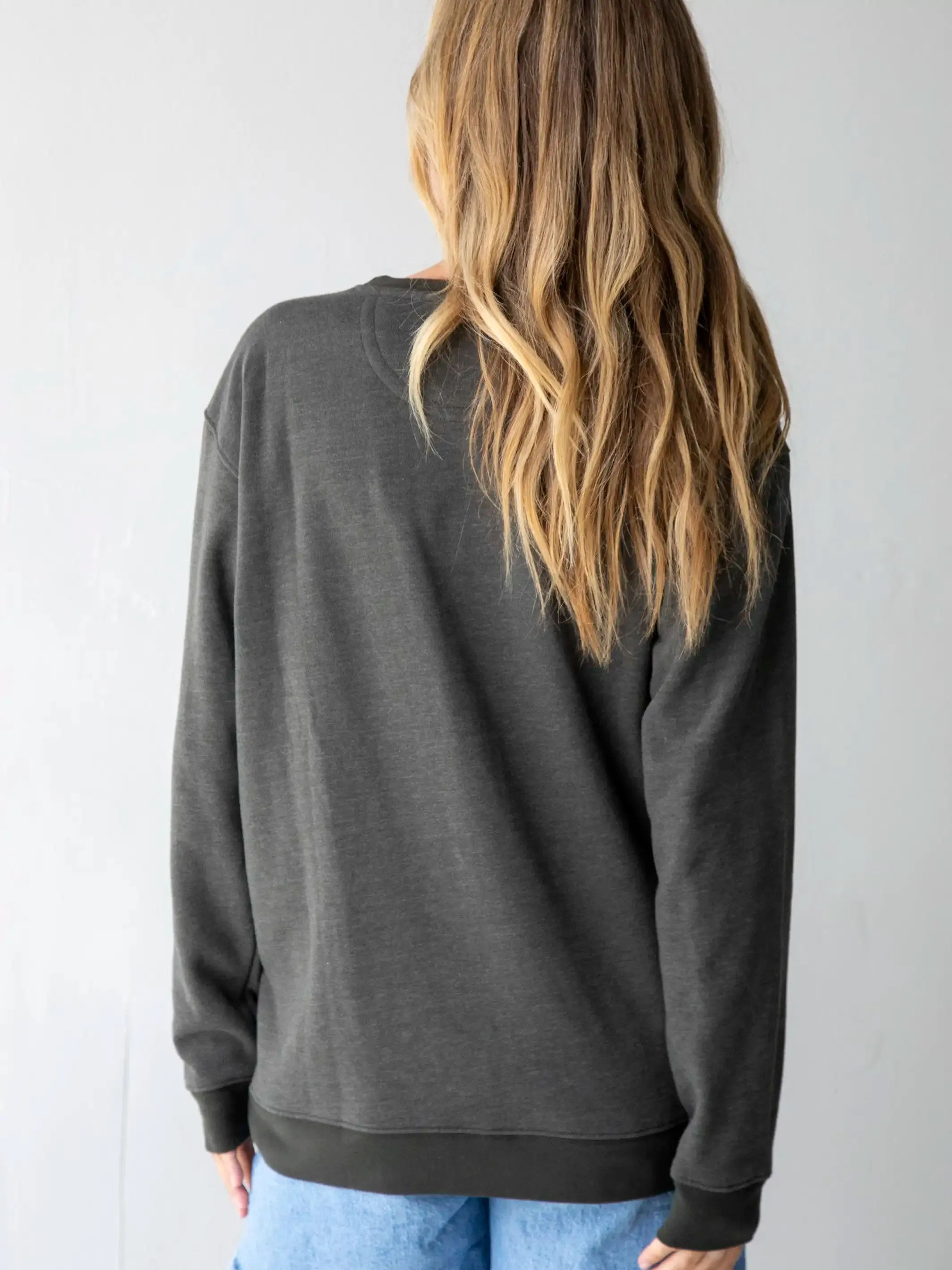 Comfy Pocket Sweatshirt - Folk Flowers Charcoal