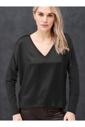 go by Go Silk Go Cutting Wedge Top T1743 | Black