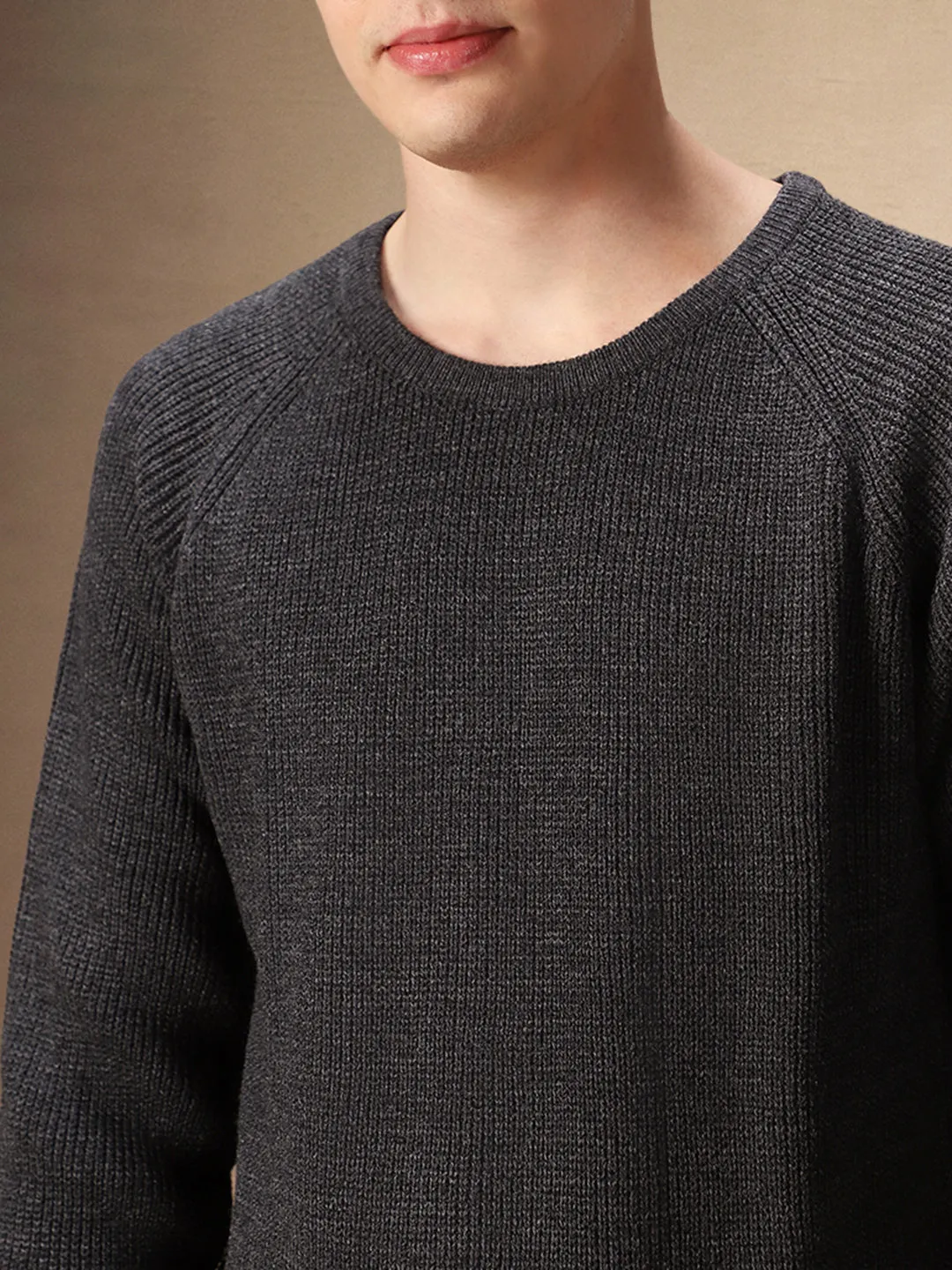 Men's Grey Round Neck Full Sleeves Pullover Sweater